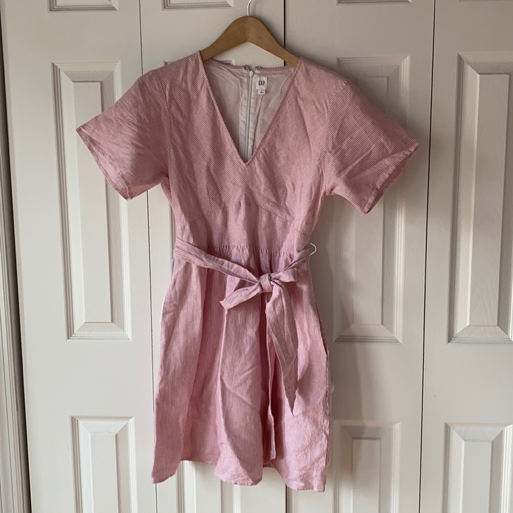Gap pink pinstripe v-neck sun dress w/ ribbon Sz 4